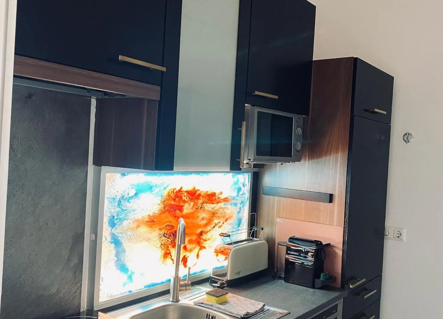 Atelier Lomani Apartment Viena