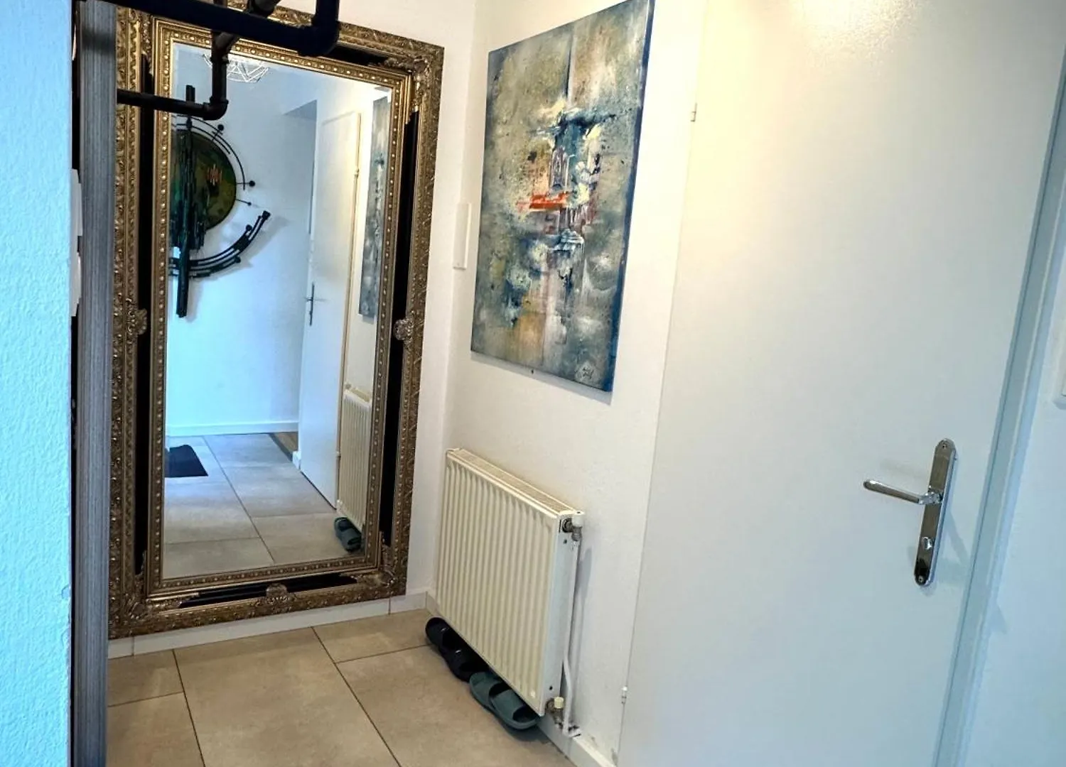 Atelier Lomani Apartment Viena