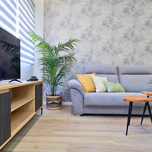 https://del-parque-flats-estudio-malaga.es-andalucia.com