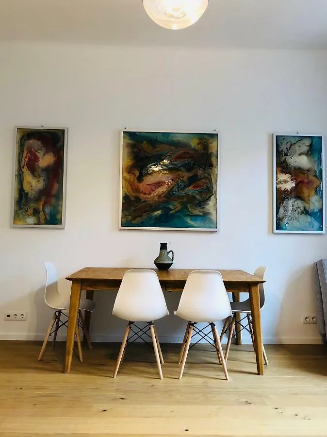 Atelier Lomani Daire Viyana